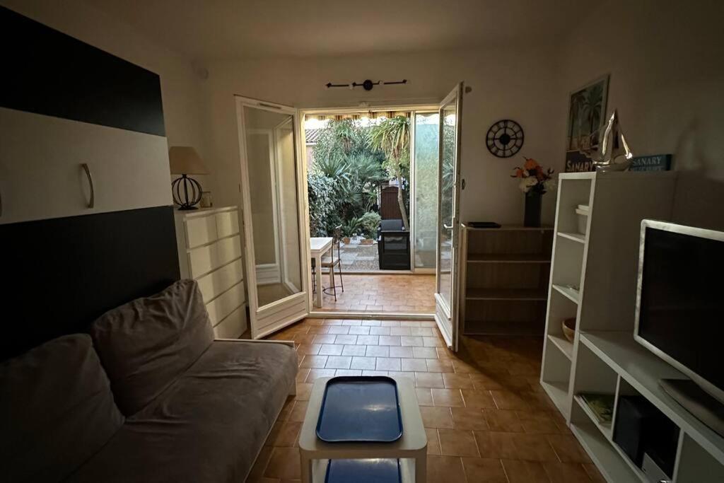 Studio Coin Nuit Ferme 4 Personnes - Les Mas De La Plage Санари-сюр-Мер Экстерьер фото